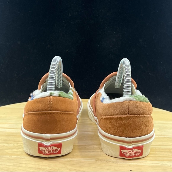 Vans low top slip on Tan/ Aztec print fur lined shoes Womens size 7 - Picture 5 of 10